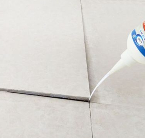 丹东瓷砖空鼓维修公司分享卫生间瓷砖脱落的原因可能有以下几点